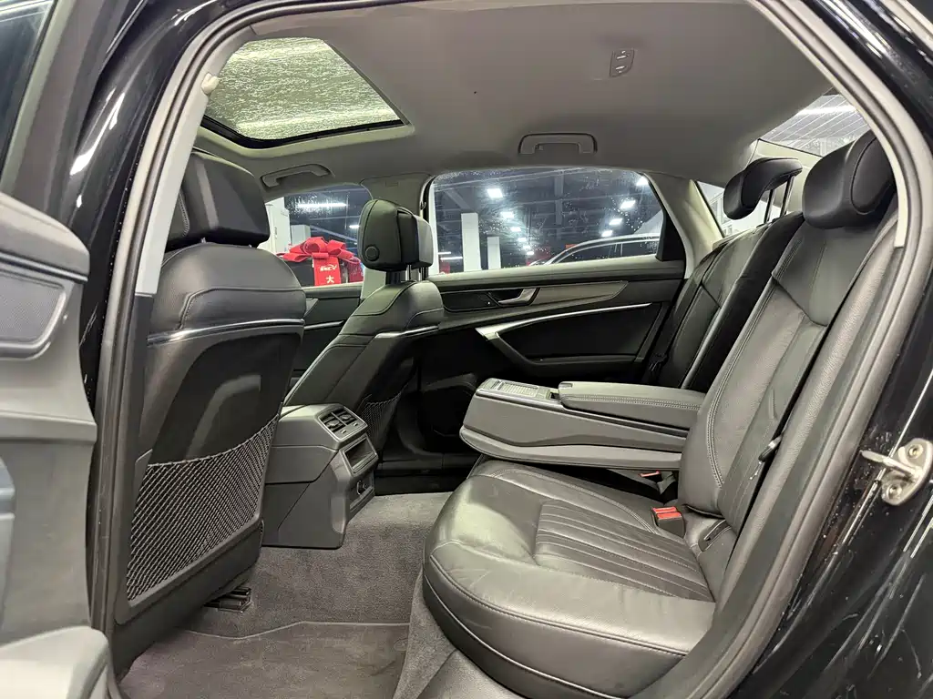 Audi A6L — миниатюра 5