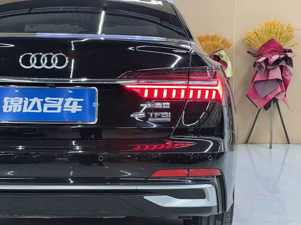 Audi A6L — миниатюра 9