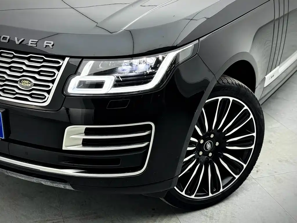 Land Rover Range Rover 2017 3.0 SC V6 Vogue Long Wheelbase