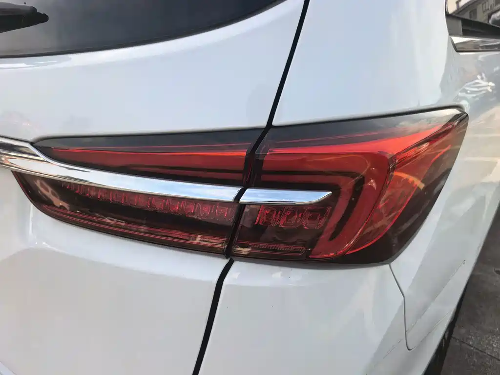 Buick GL8 — миниатюра 15