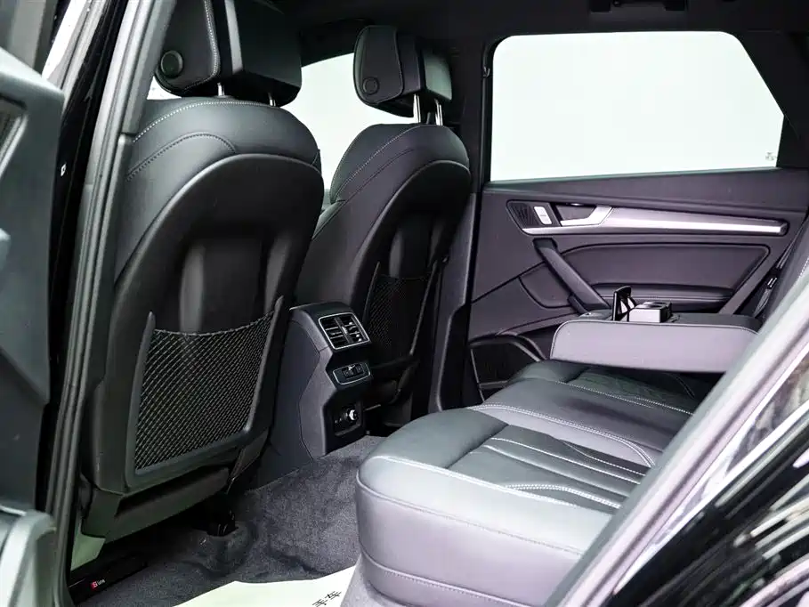 Audi Q5L 2024 45 TFSI Luxury