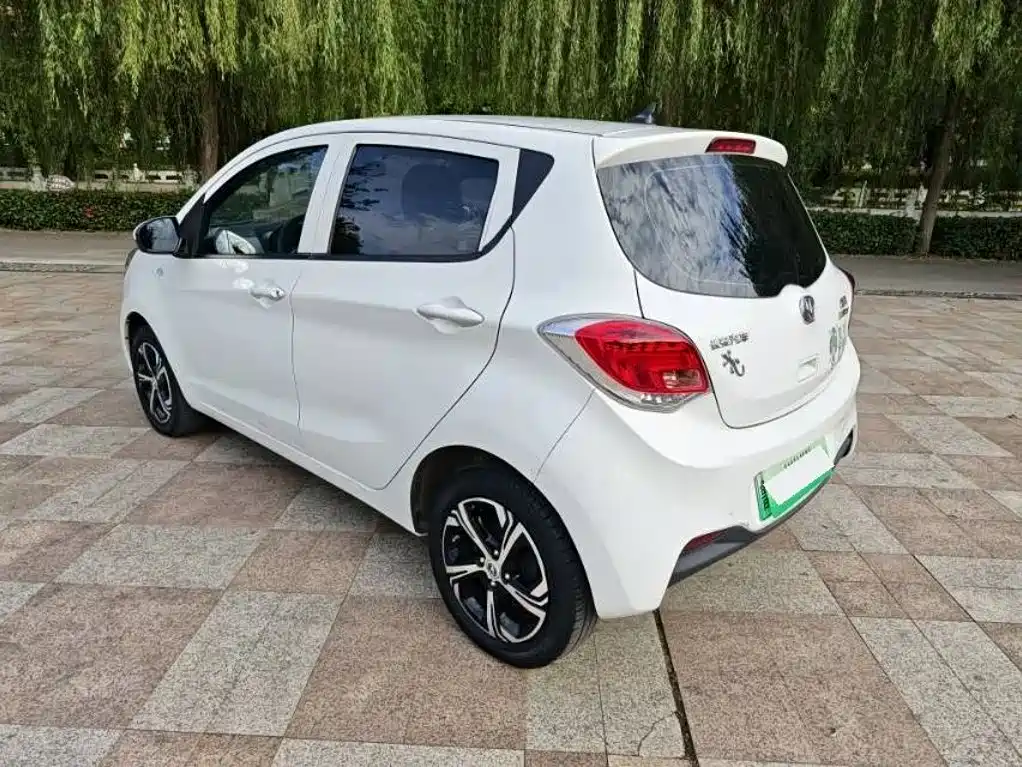 Changan Benben E-Star — миниатюра 7