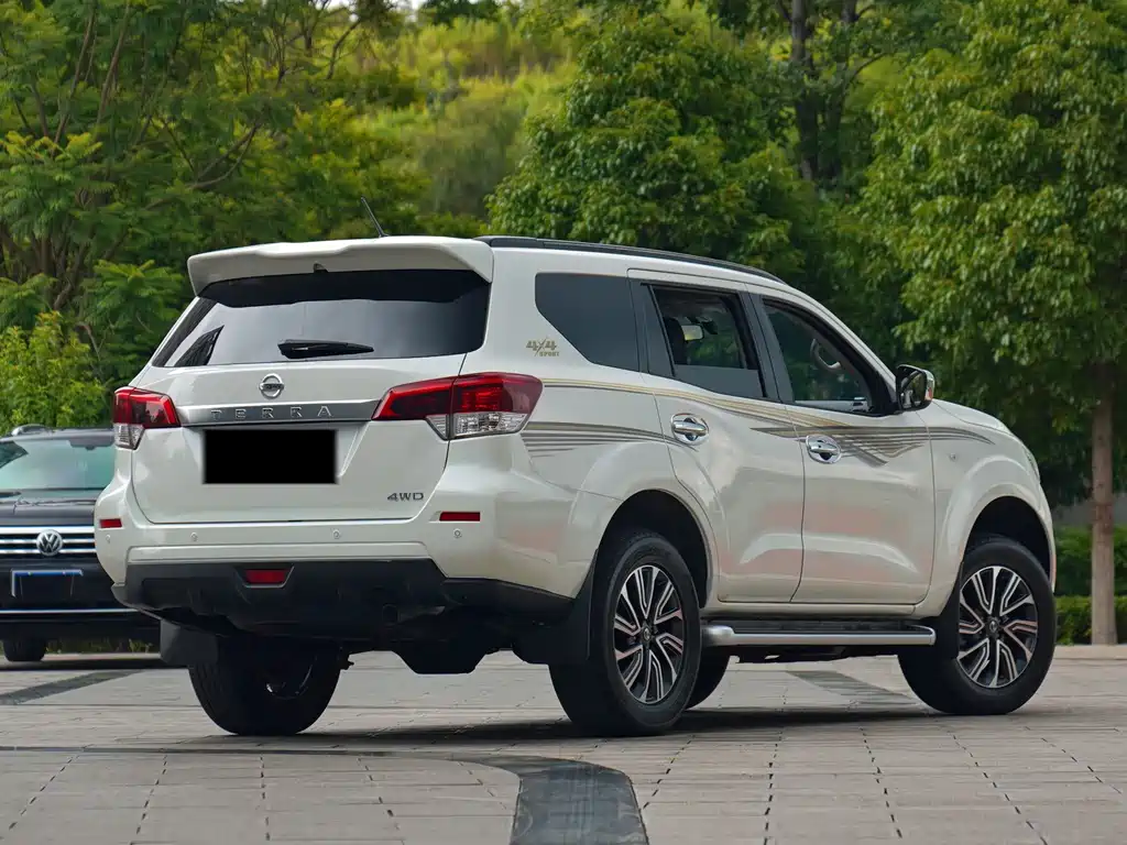 Nissan Terra 2020 2.5L XL Upper 4WD AT Luxury