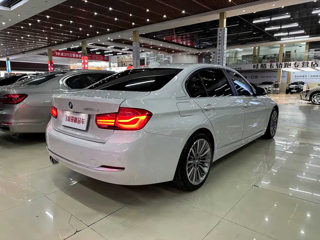 BMW 3 Series — миниатюра 7