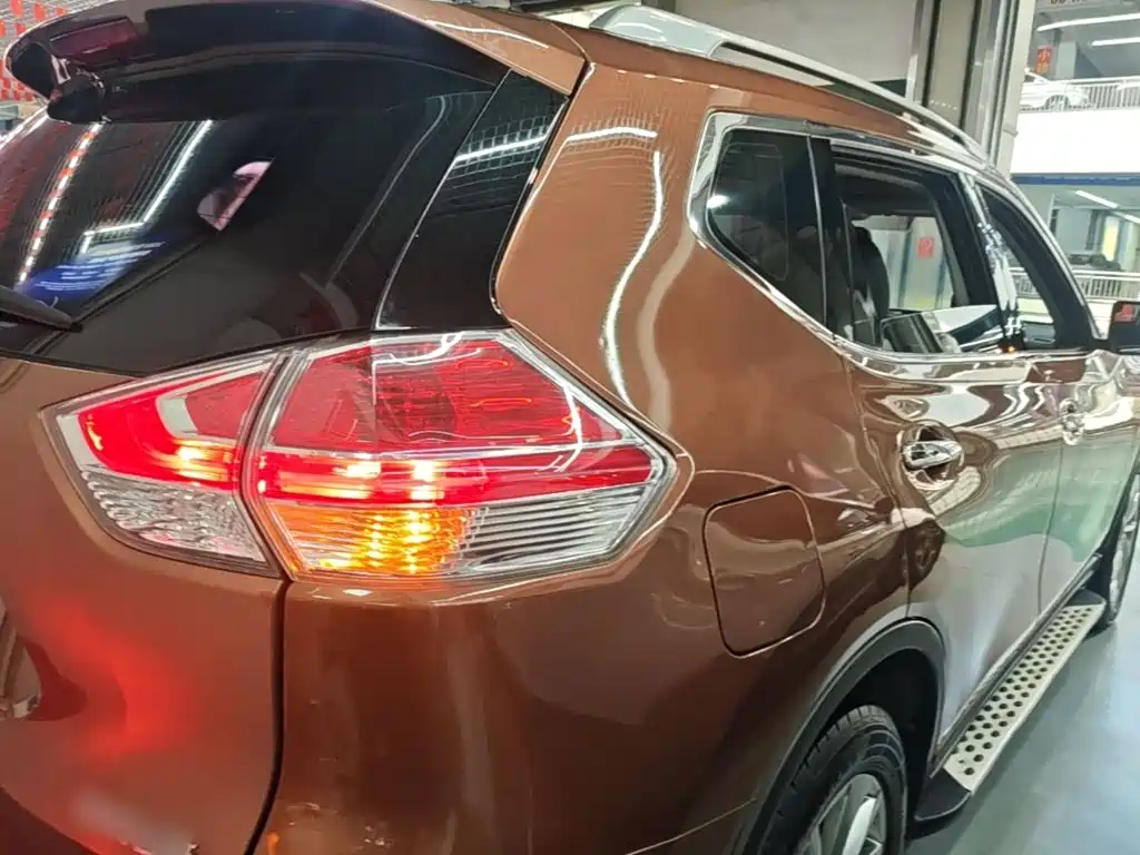 Nissan X-Trail — миниатюра 8