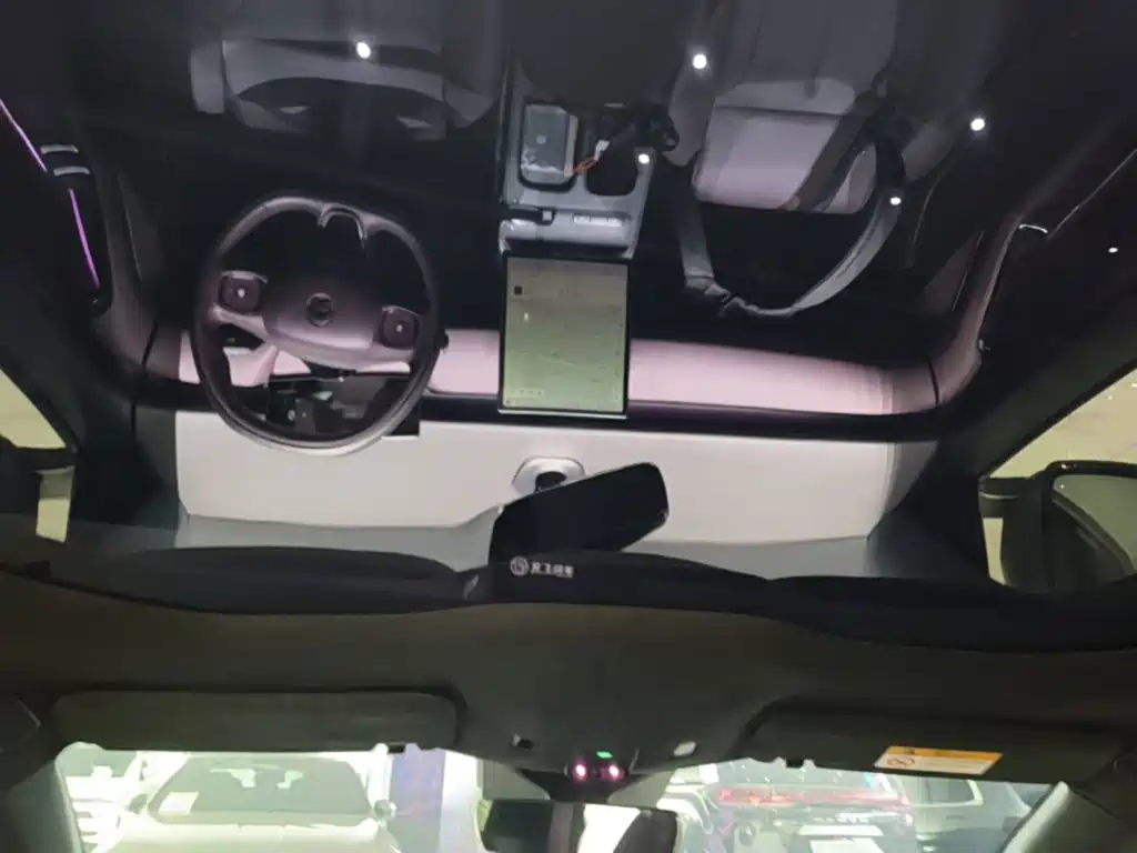 NIO ET5T — миниатюра 18