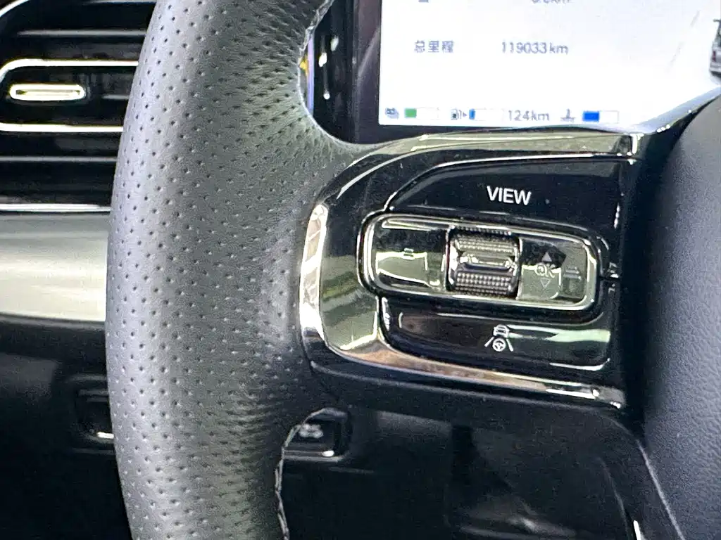 GAC Trumpchi GS8 2022 — фото 27