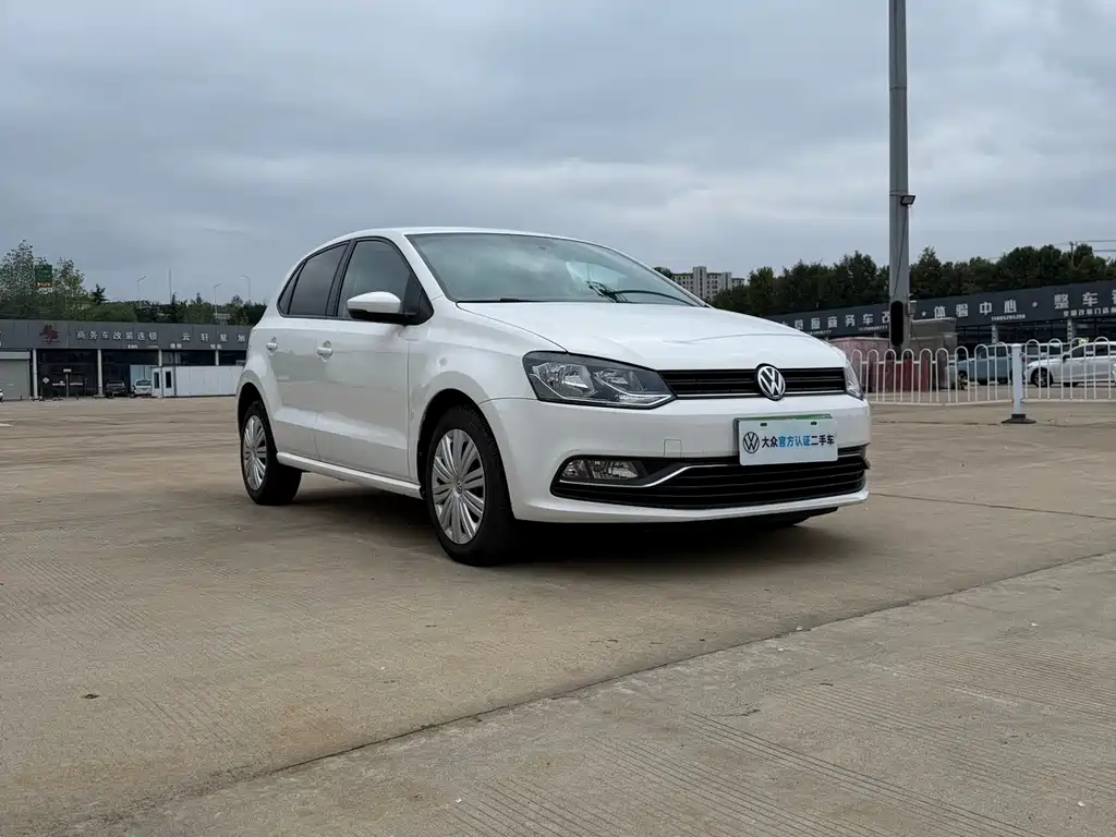 Volkswagen Polo — миниатюра 2