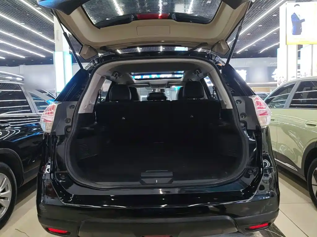 Nissan X-Trail — миниатюра 19