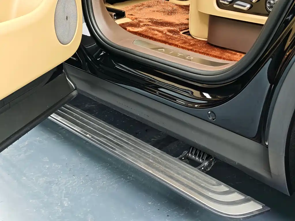 AITO AITO M9 — миниатюра 15