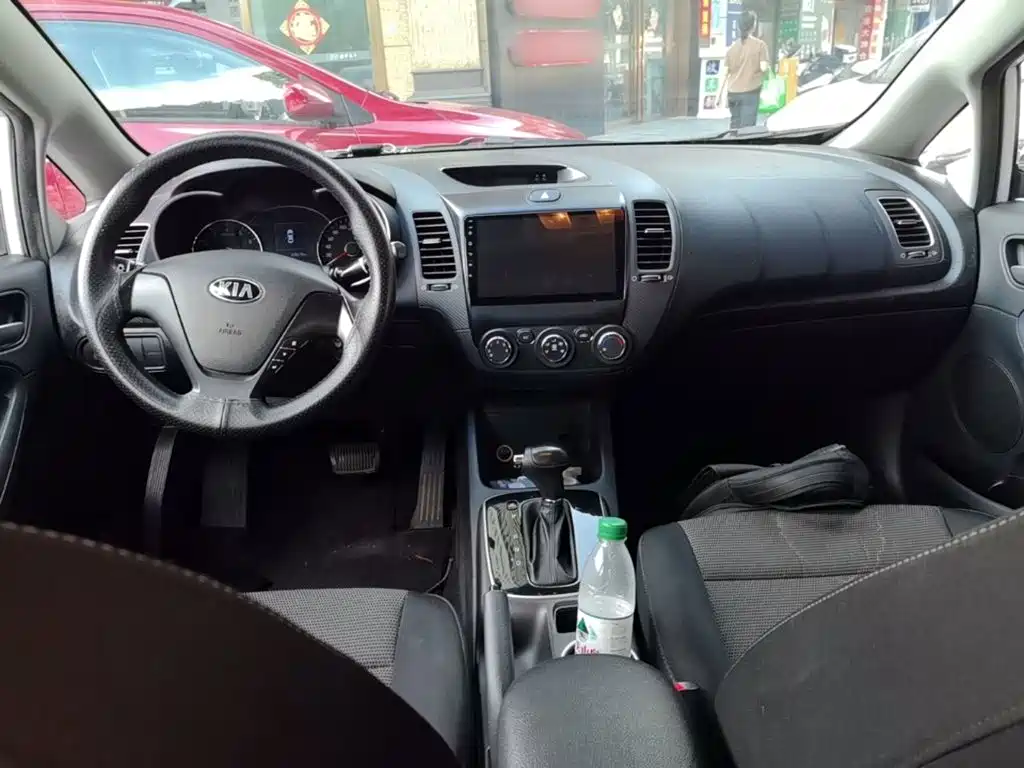 Kia K3 — миниатюра 10
