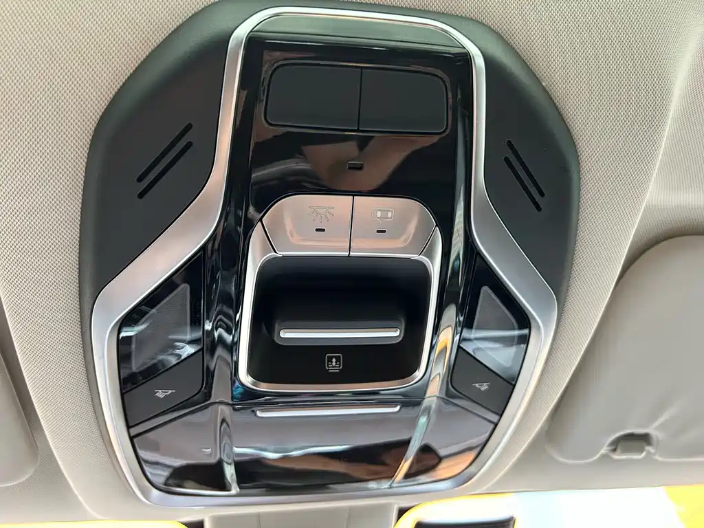 Geely Jia Ji — миниатюра 42