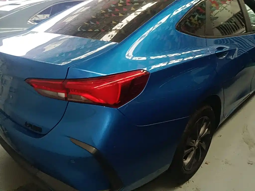 Buick Verano — миниатюра 8