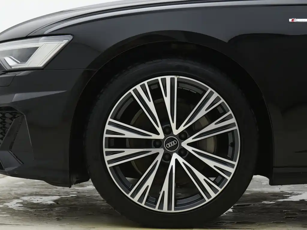 Audi A6L — миниатюра 11