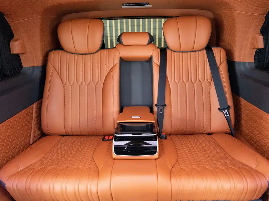Mercedes-Benz Vito — миниатюра 9