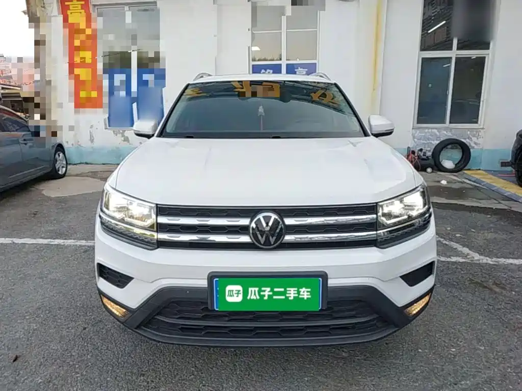 Volkswagen Tharu — миниатюра 3