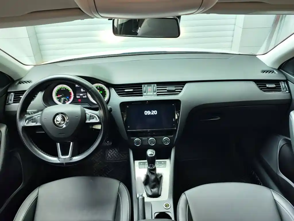 Skoda Octavia — миниатюра 10