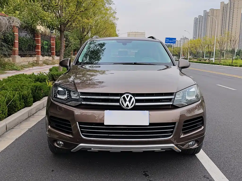 Volkswagen Touareg — миниатюра 2