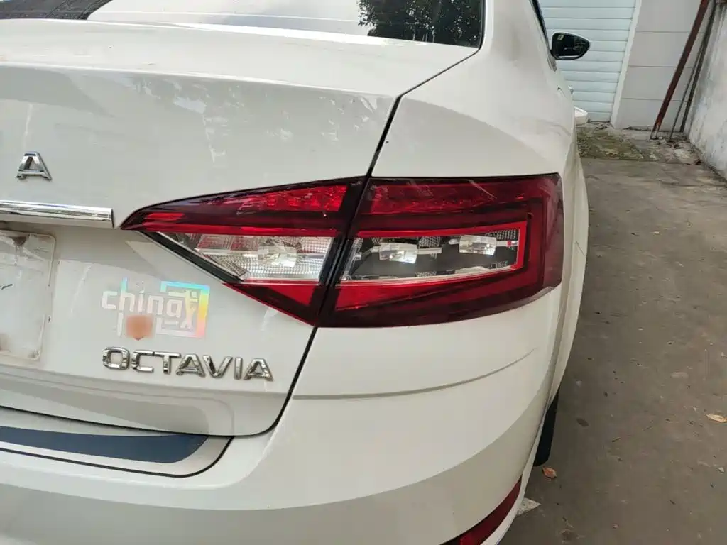 Skoda Octavia — миниатюра 8