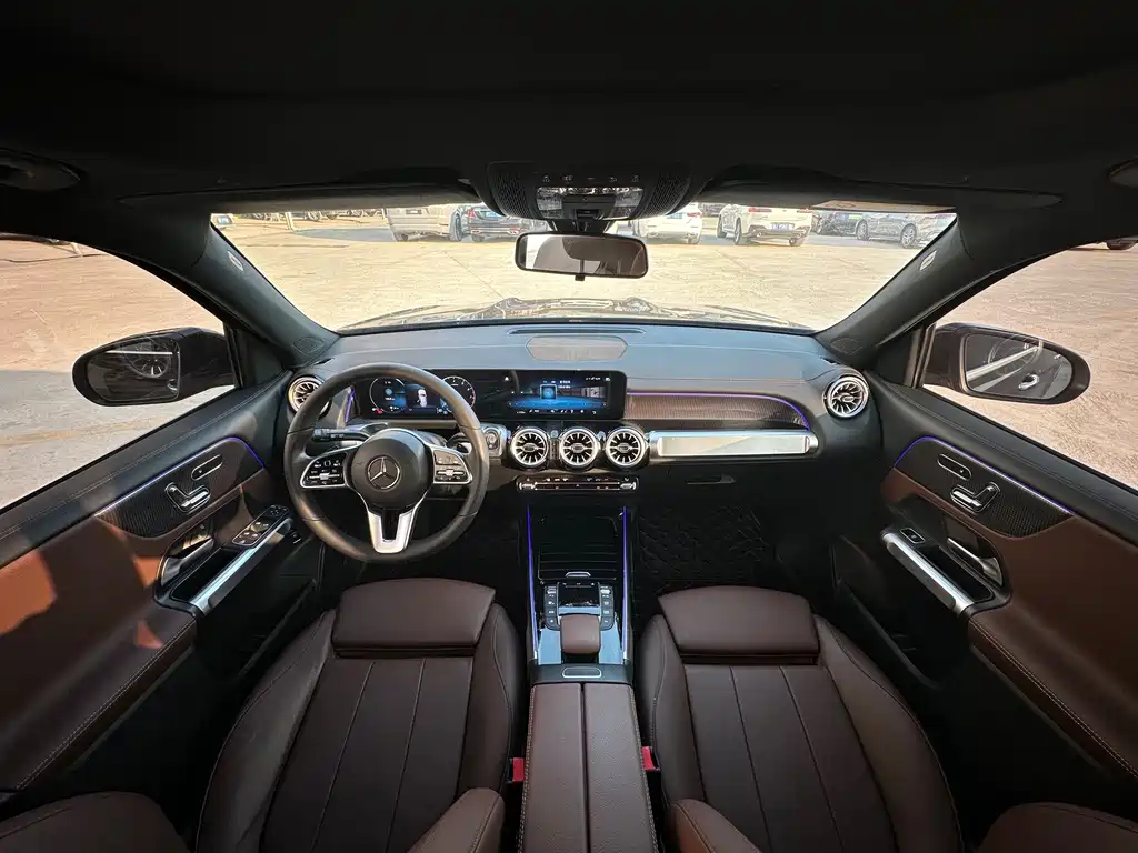 Mercedes-Benz GLB 2023 — фото 15