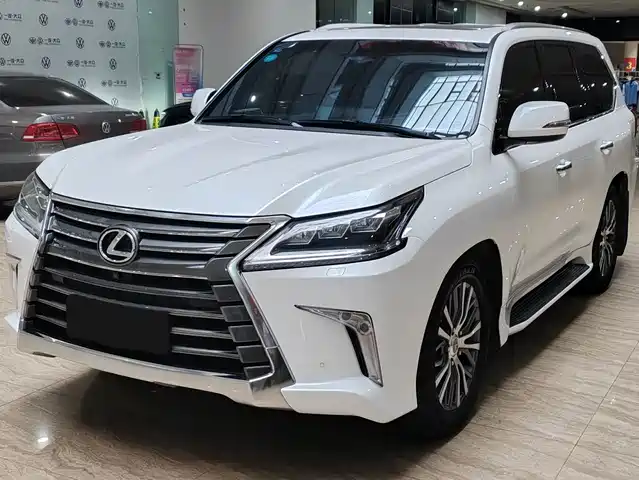 LEXUS  LX 2018