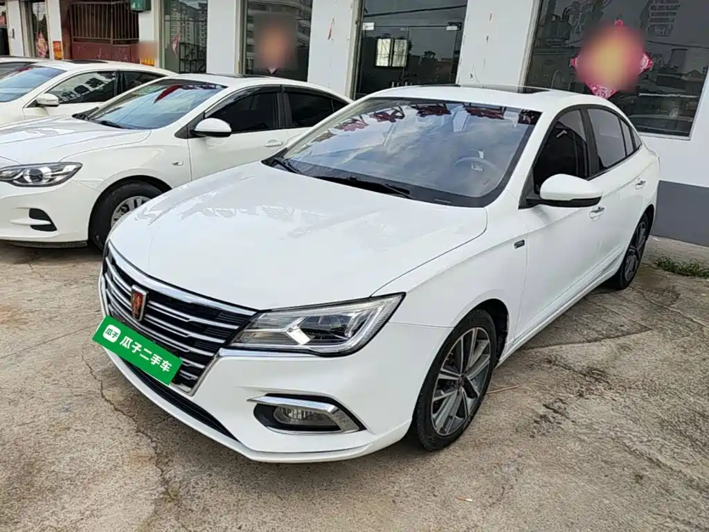Roewe i5