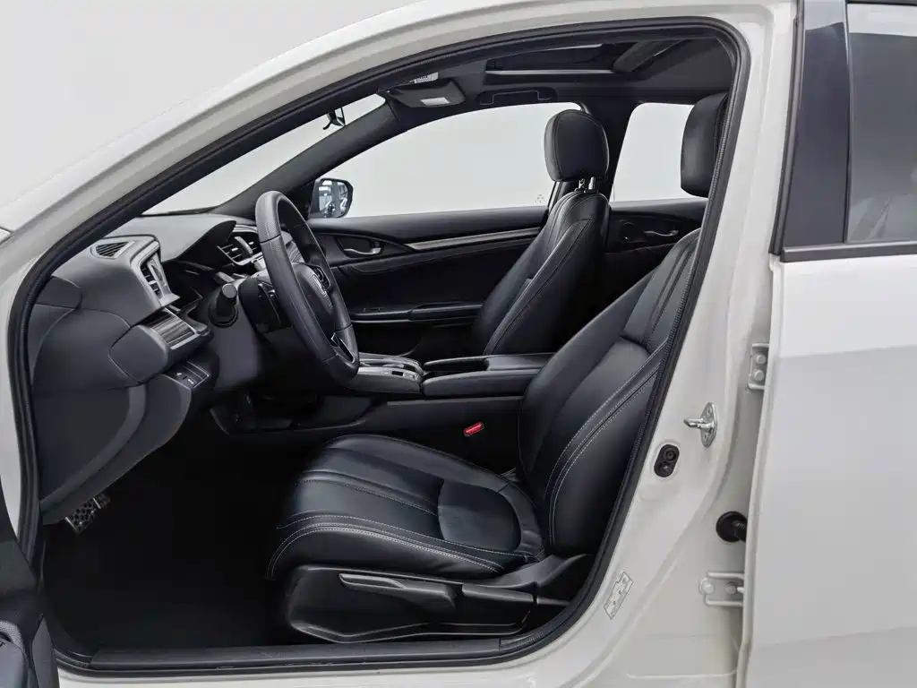 Honda Civic — миниатюра 10