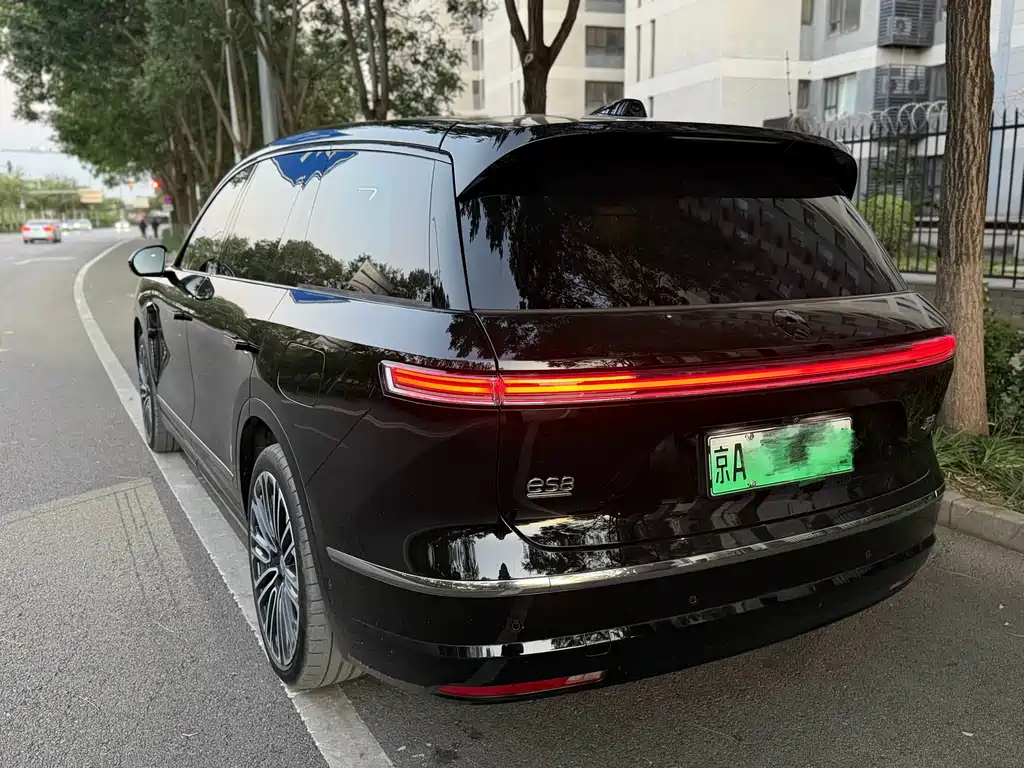 NIO ES8 — миниатюра 3