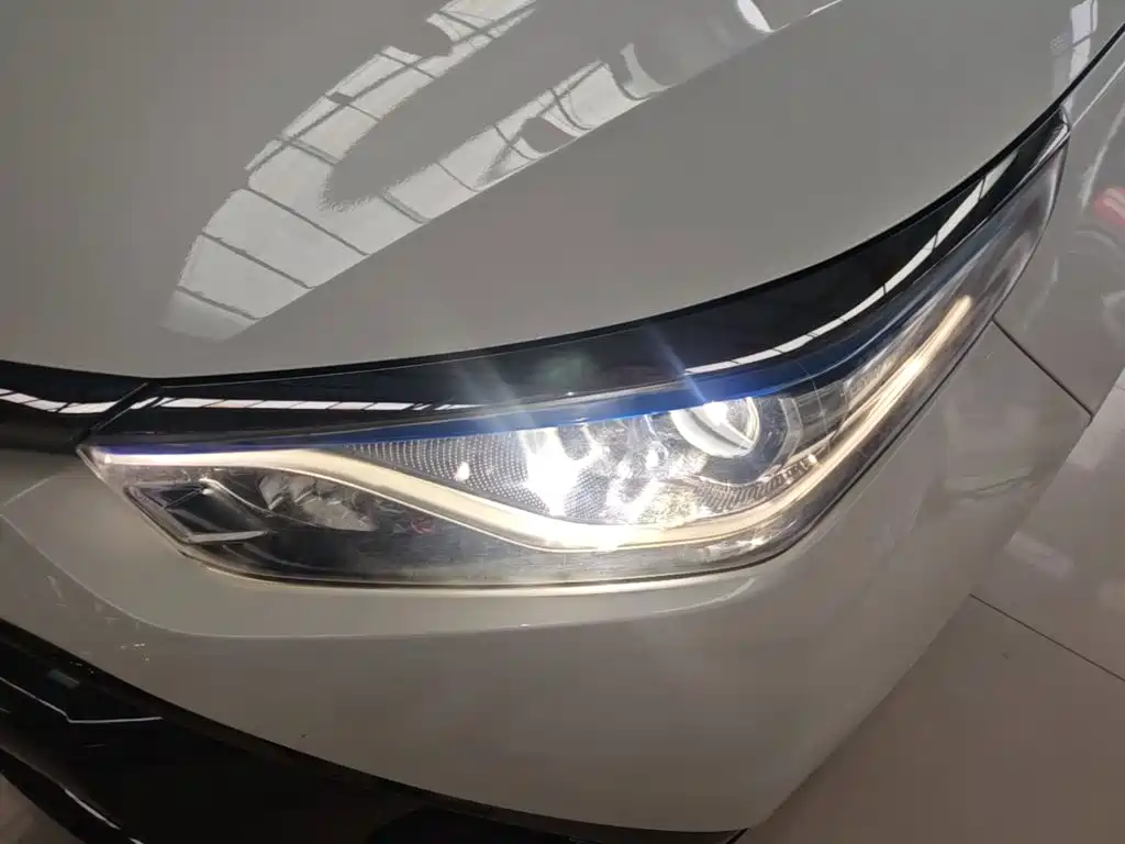 Toyota Levin Twin Engine E+ — миниатюра 18