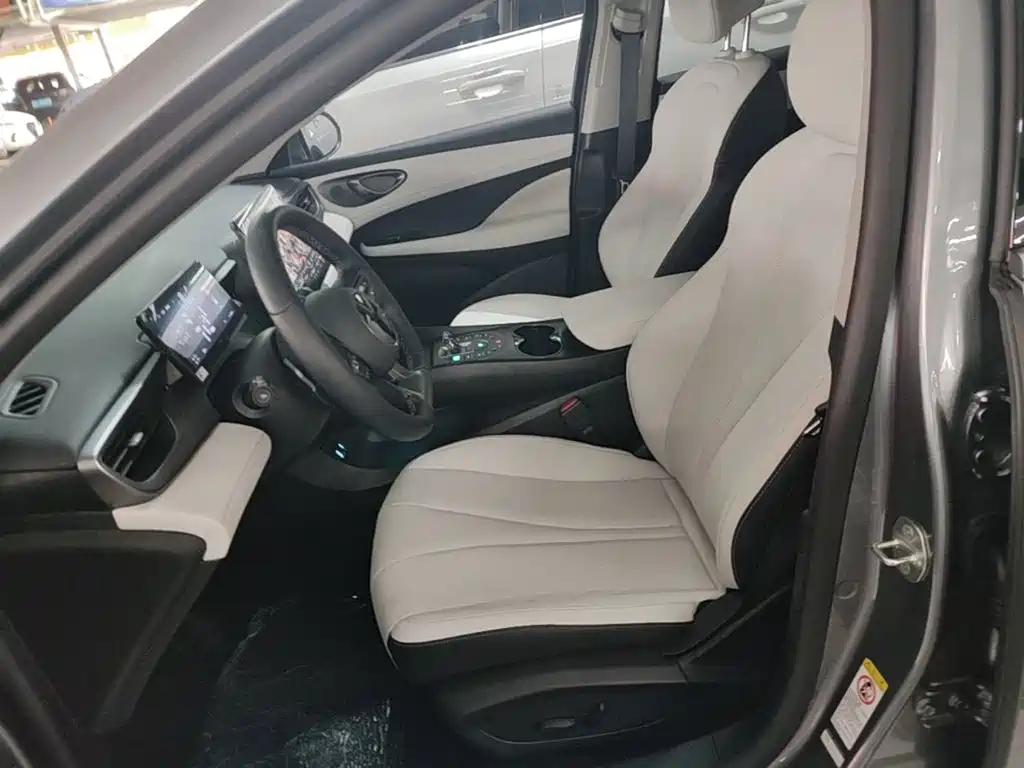 BYD Seal 05 DM-i — миниатюра 15