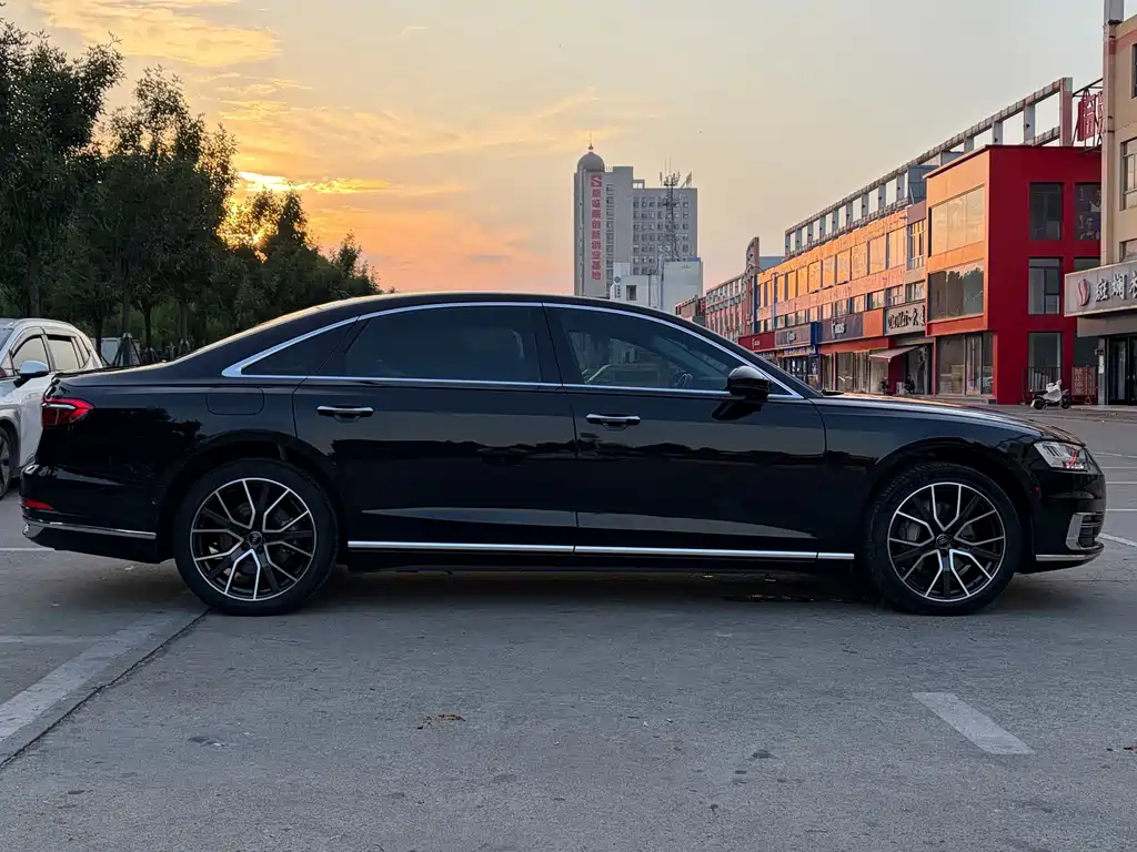 Audi A8 — миниатюра 18