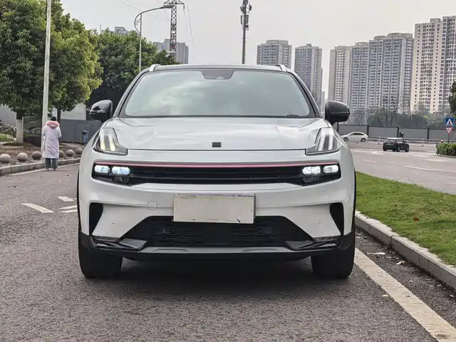 LYNK 06