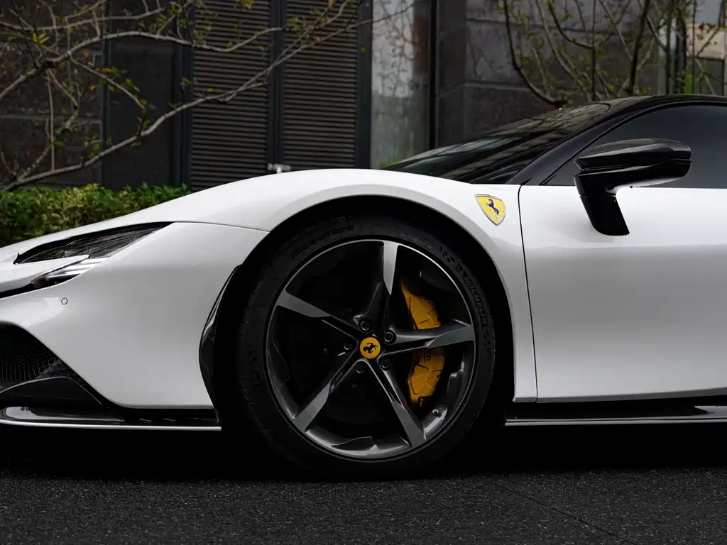 Ferrari SF90 — миниатюра 11