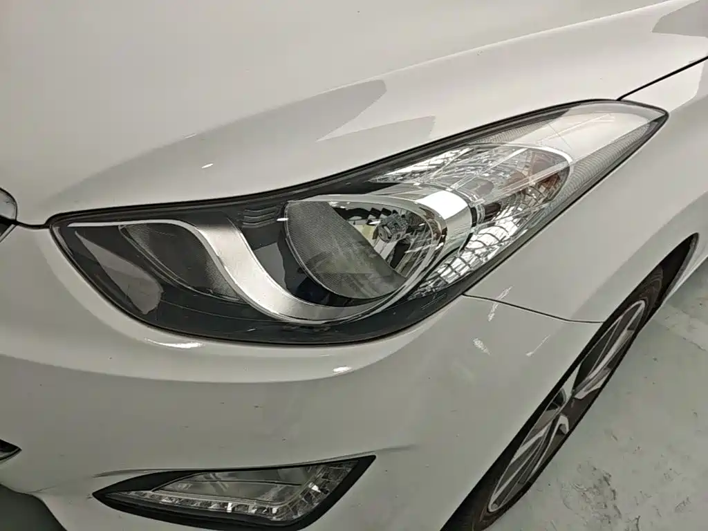 Hyundai Elantra Langdong — миниатюра 24