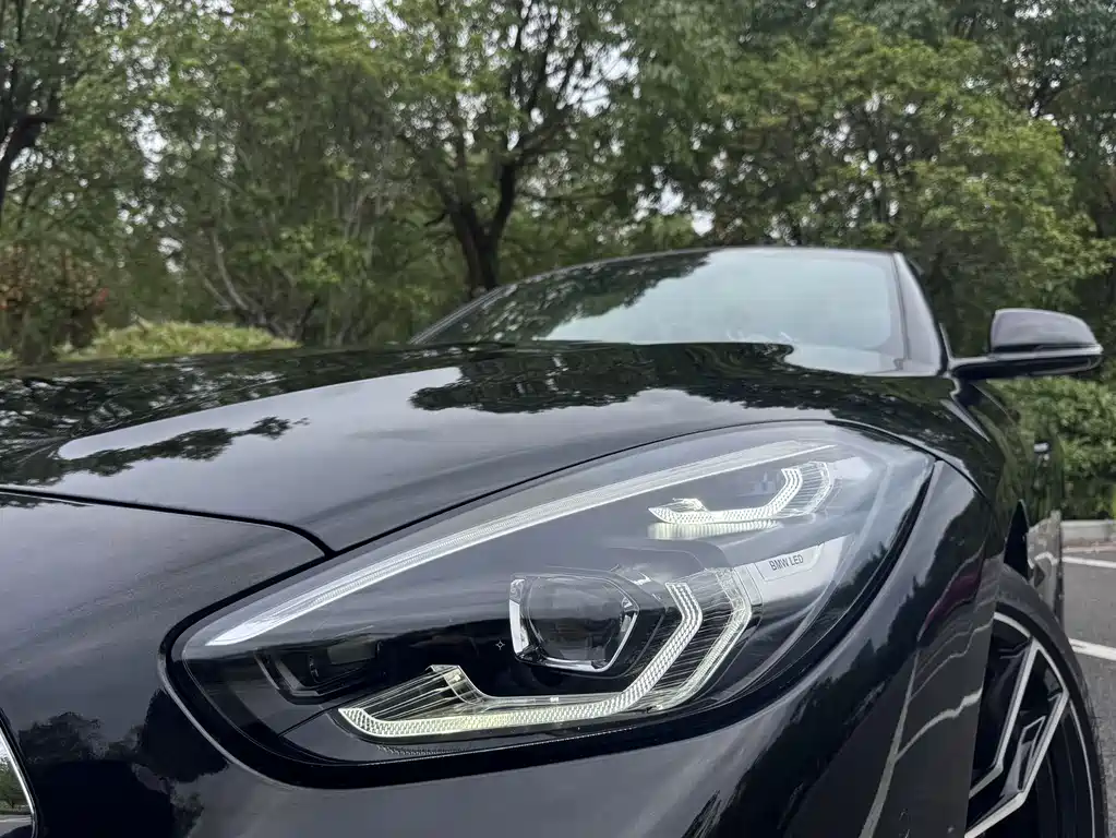 BMW Z4 — миниатюра 6