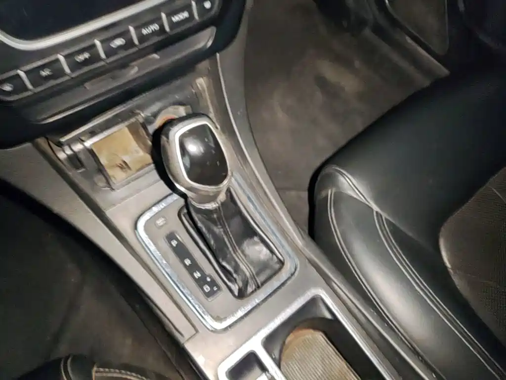 Geely Emgrand — миниатюра 14
