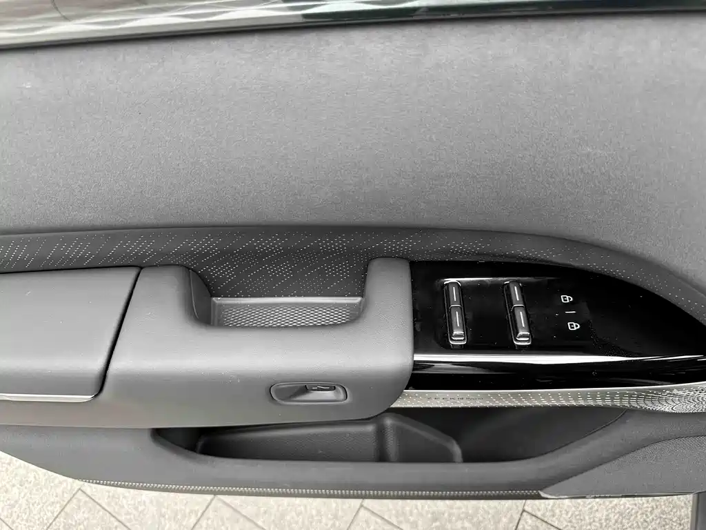 ZEEKR EXTREME KRYPTON 7X