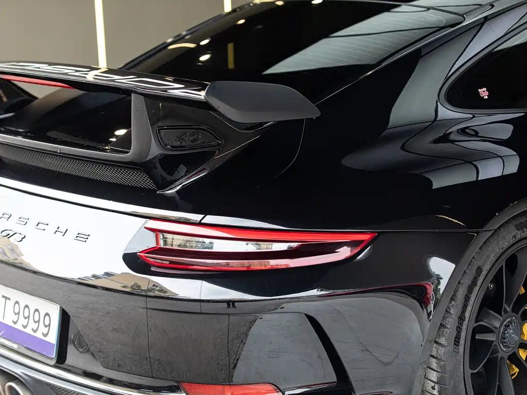 Porsche 911 2018 GT3 4.0L
