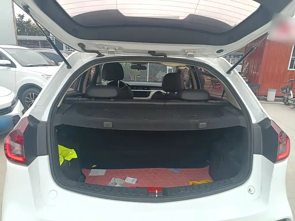 Geely Vision X3 — миниатюра 19