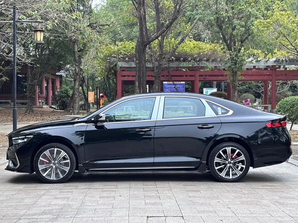 GEELY AUTOMOBILE XINGRUI