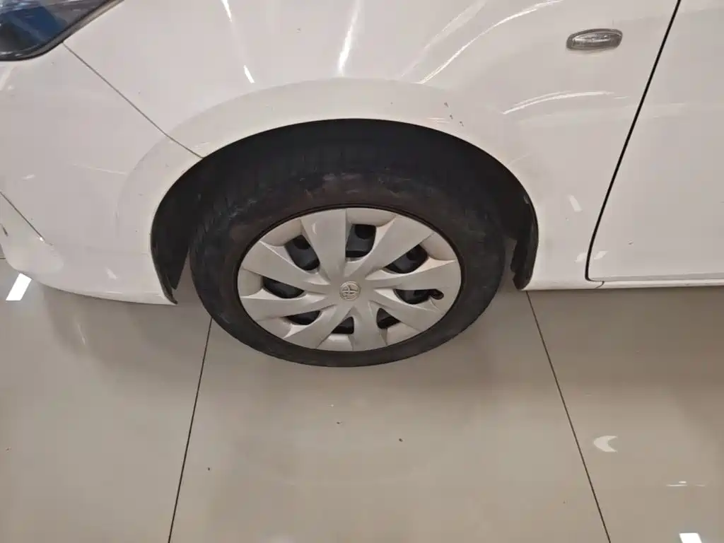 Toyota Vios FS — миниатюра 23
