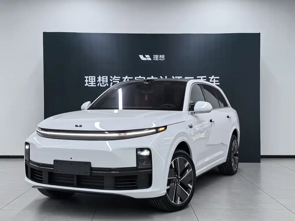 Li Auto Li L7 2025
