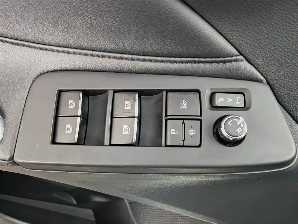 Toyota Avalon 2019 2.5L Luxury VI