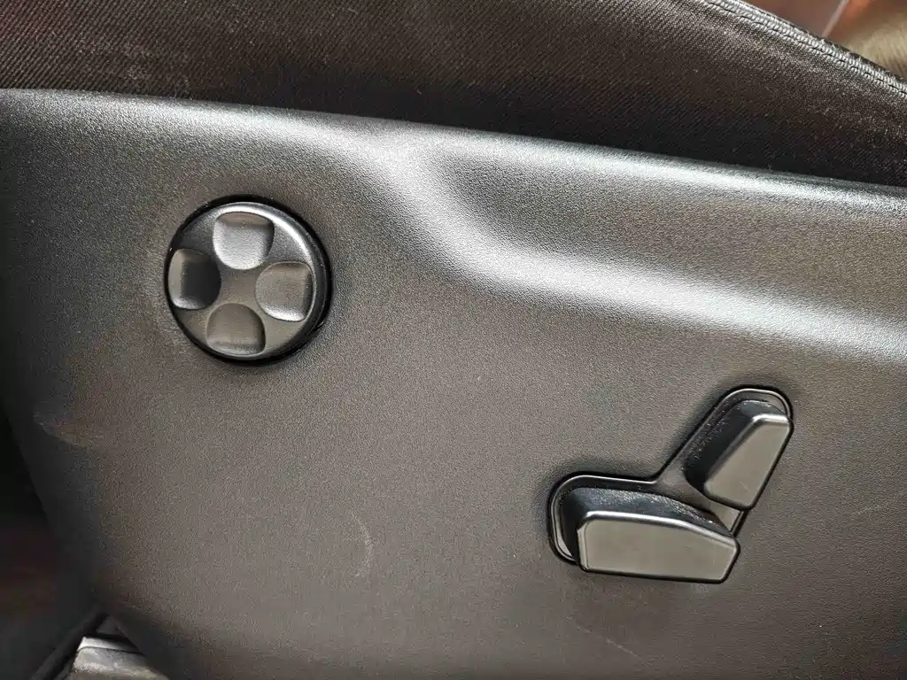 Jeep Grand Cherokee (Import) — миниатюра 12
