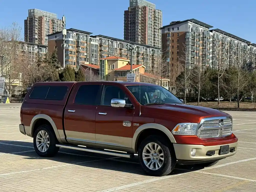 Ram Trucks 2013 1500 5.7L