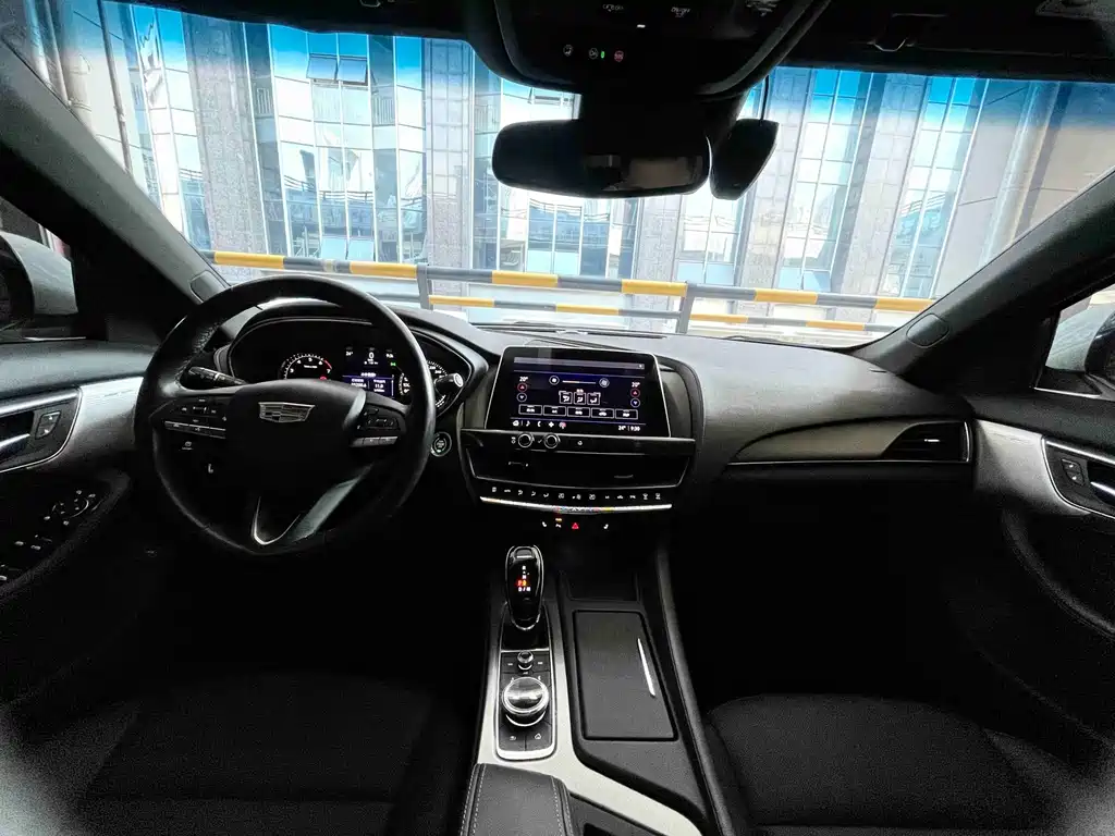 Cadillac CT5 28T Fashion Type, фото 17