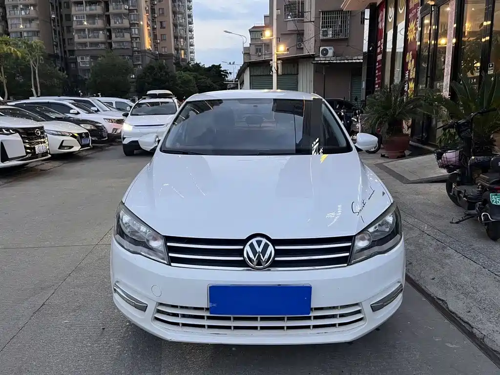 Volkswagen Jetta — миниатюра 2