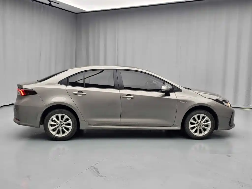 Toyota Corolla — миниатюра 7