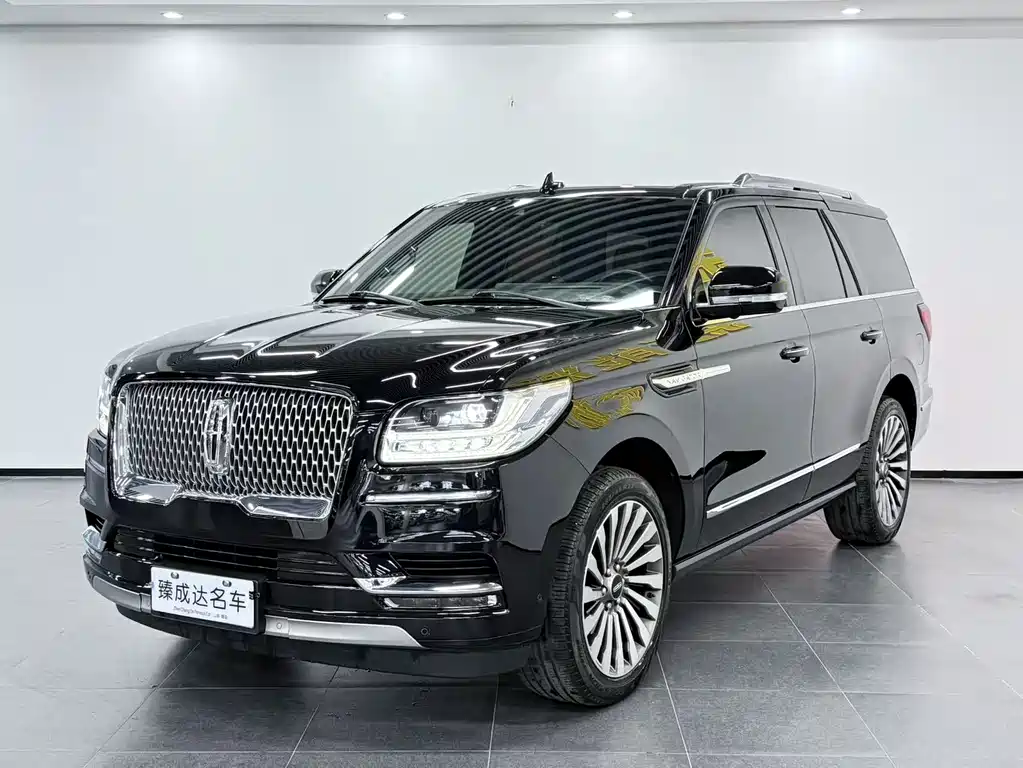 Lincoln Navigator 2021