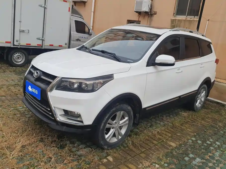 BAIC S3